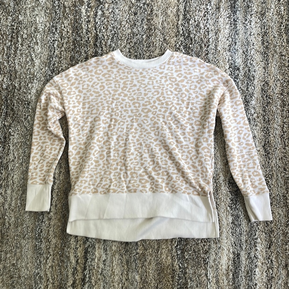 Jaguar Print long sleeve size small